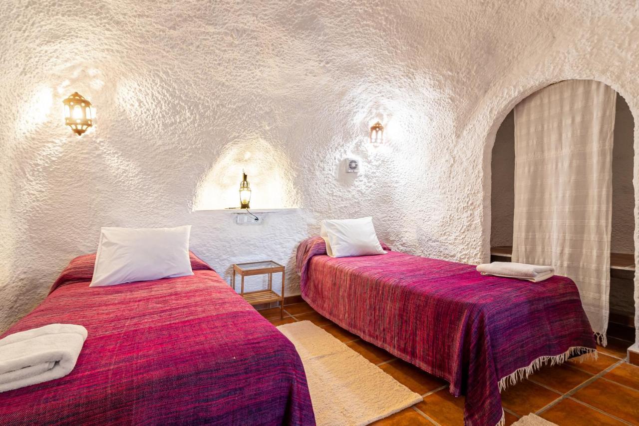 Cuevas El Abanico - Vtar Vivienda Turistica De Alojamiento Rural Granada Bagian luar foto