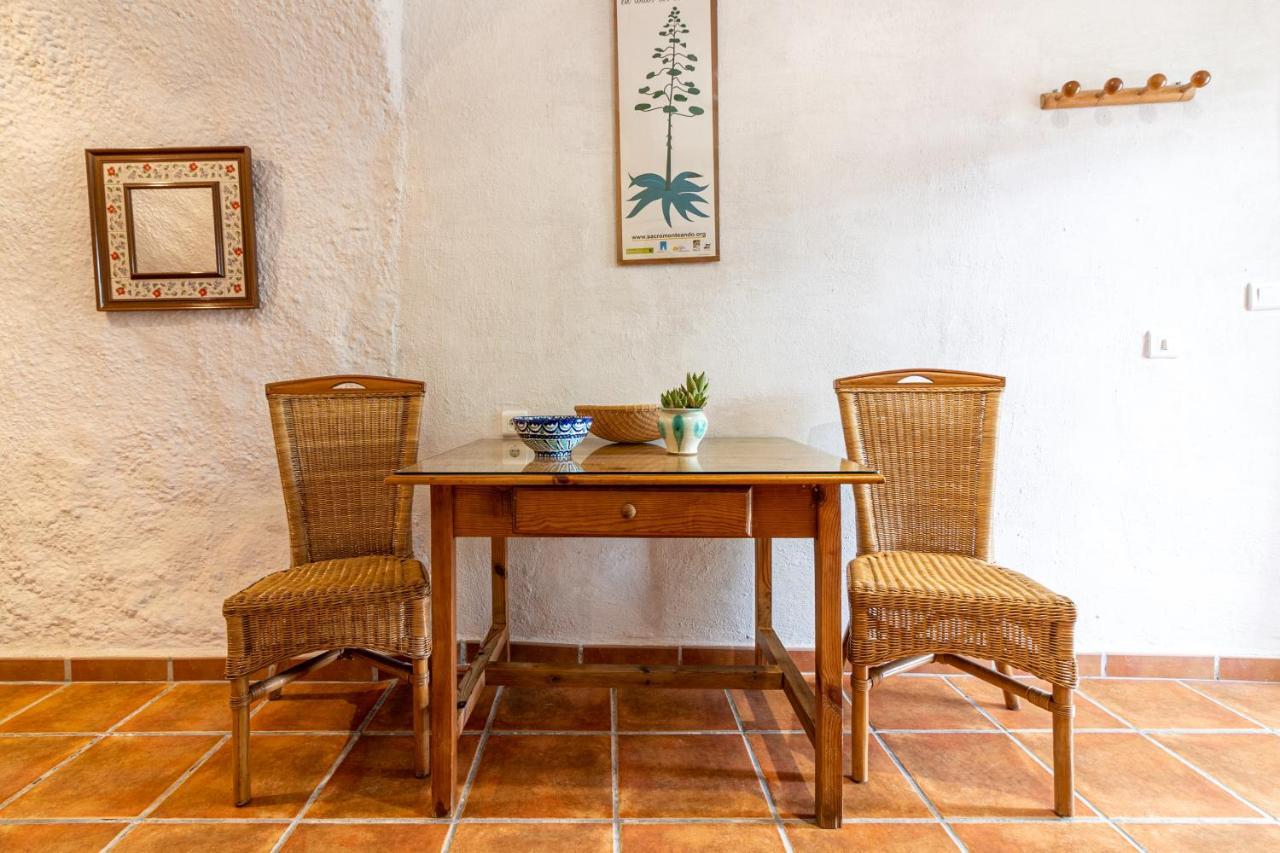 Cuevas El Abanico - Vtar Vivienda Turistica De Alojamiento Rural Granada Bagian luar foto