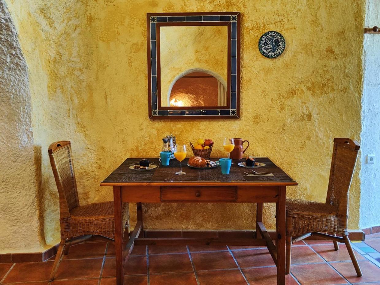Cuevas El Abanico - Vtar Vivienda Turistica De Alojamiento Rural Granada Bagian luar foto
