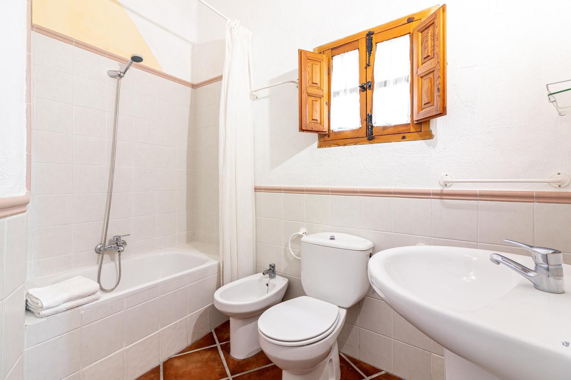 Cuevas El Abanico - Vtar Vivienda Turistica De Alojamiento Rural Granada Bagian luar foto